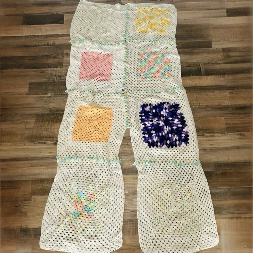 Vintage Crochet Afghan Panel Granny Square Blanket Project Upcycle Craft Project